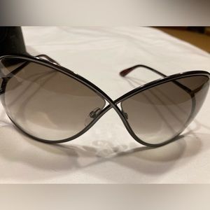 Tom Ford Oversized Women’s Sunglasses Made in Italy